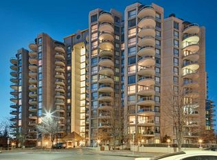 804 S 3rd Ave SW #1010, Calgary, AB T2P 0G9