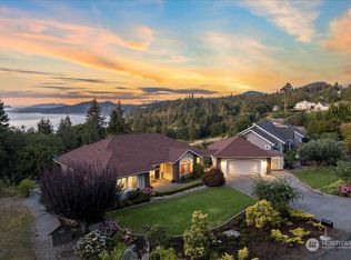 14148 Madrona Dr, Anacortes, WA 98221