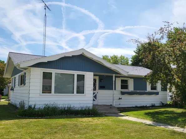 190 Prairie Ct, Fond Du Lac, WI 54935