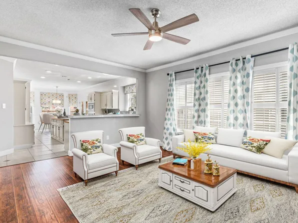 1801 Sandalwood Ln, Grapevine, TX 76051