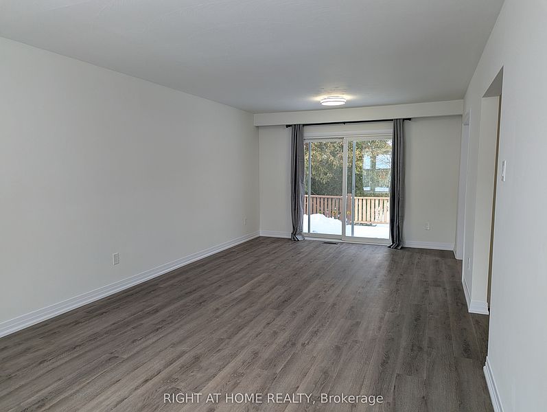 Burlington House for rent - 4 Bedrooms — photo 3