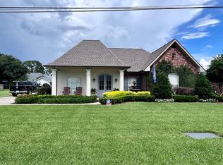 1105 Renee Dr, Thibodaux, LA 70301