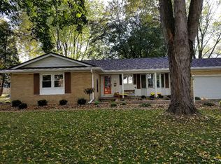 311 W Briar Ln, Green Bay, WI 54301