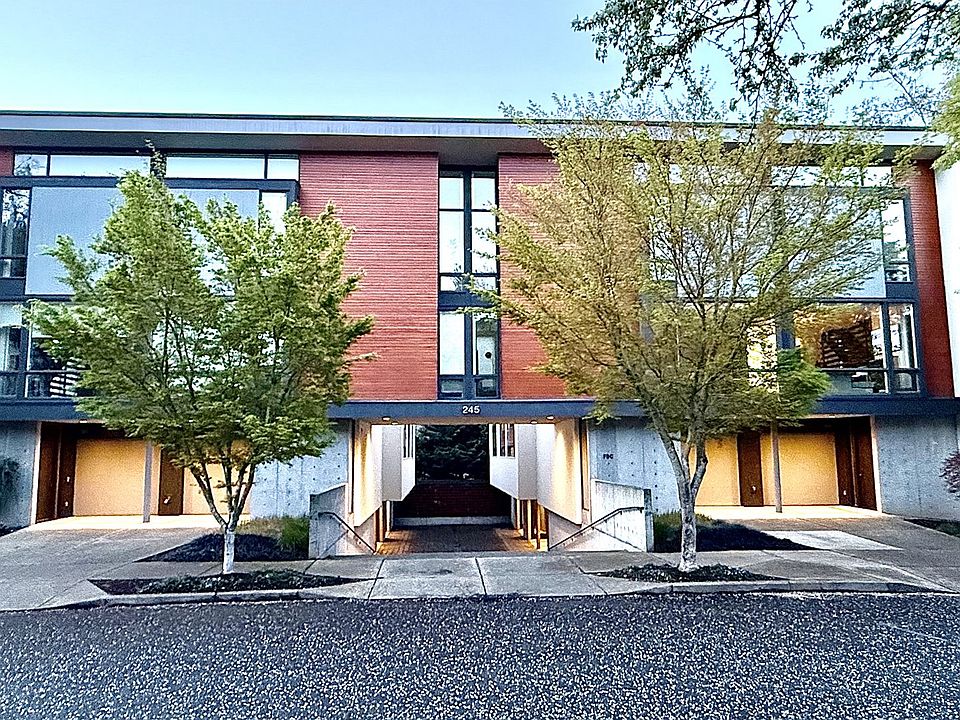 1st image of 245 SW Meade St APT C3