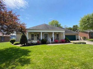 22 Christopher Dr, Hurricane, WV 25526