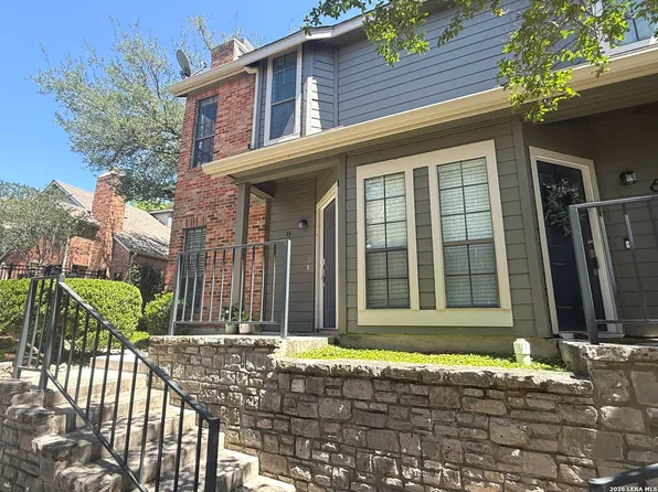 8 CHAPEL HILL CIR BLDDG M UNIT #8, San Antonio, TX 78240