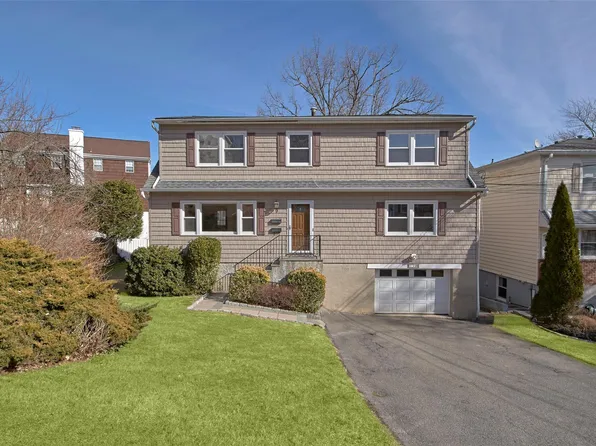 9 Walnut Lane, Harrison, NY 10528