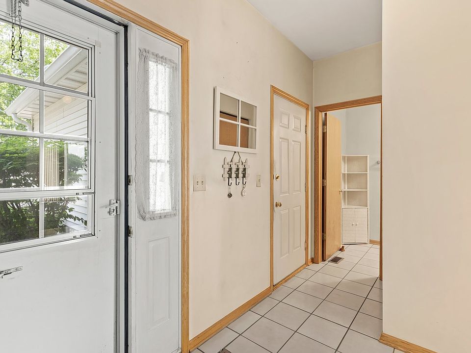 110 Buckingham Ct, Oswego, IL 60543 Zillow