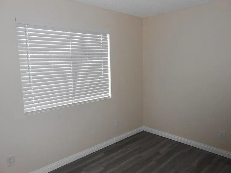 2774 Aarondavid Dr #A — Photo 15