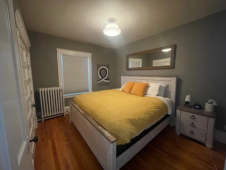 4453 York Ave S — Photo 24