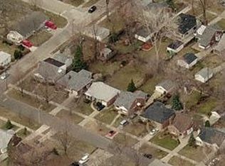 21192 Manchester Blvd, Harper Woods, MI 48225