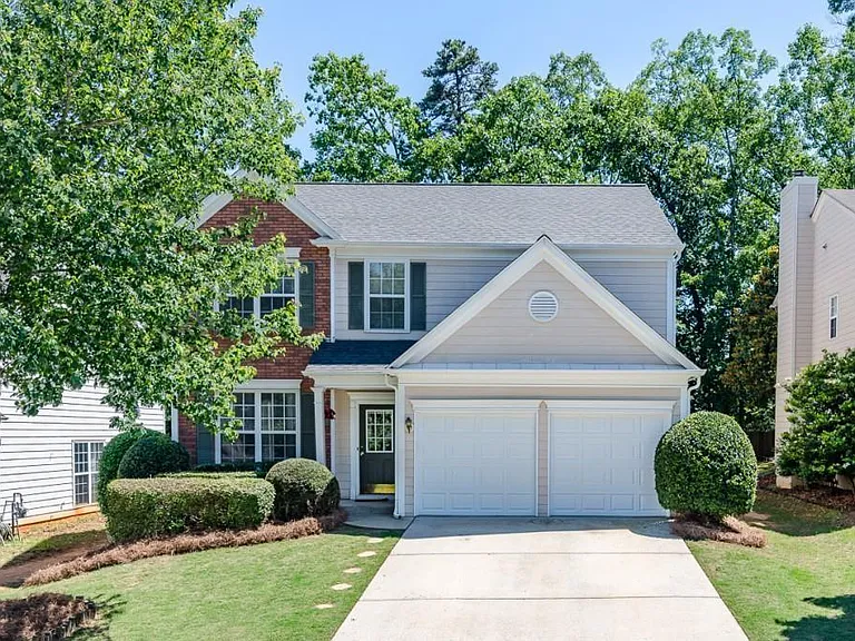 565 Alstonefield Dr — Photo 1
