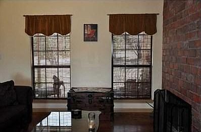 5th image of 701 Green Oak Dr