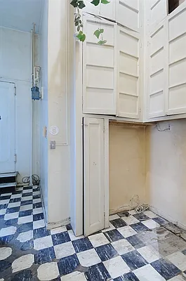 Sold by Corcoran | media 14