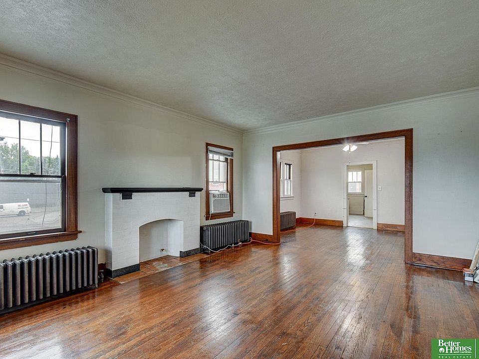 1st image of 1911 S 50th St