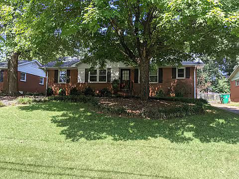 2nd image of 1609 Keeling Pl