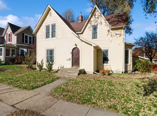 615 10th St, Ames, IA 50010