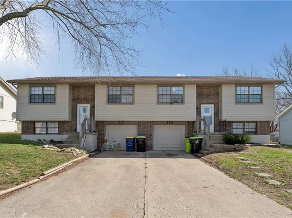 117-119 Brookridge Dr, Harrisonville, MO 64701