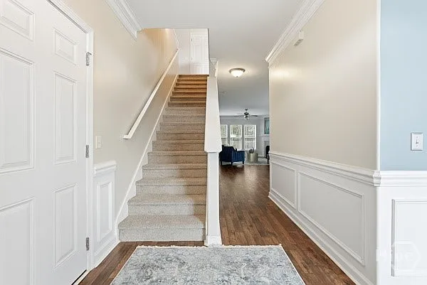 4 bed, 2.5 bath, 3405 sqft, $2,900 — Photo 2