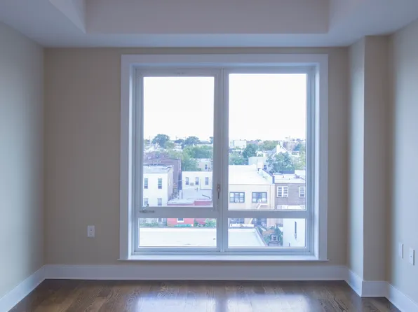 23-88 31st Street image 8 of 17