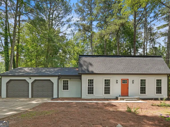 4617 Cedar Park Dr, Stone Mountain, GA 30083