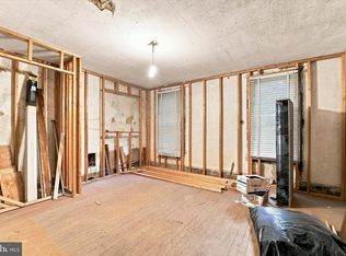 3401 Powers St, Philadelphia, PA 19129