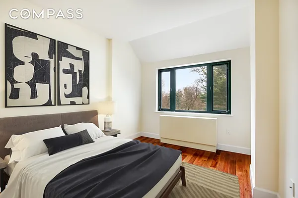 Rented by Compass | media 40