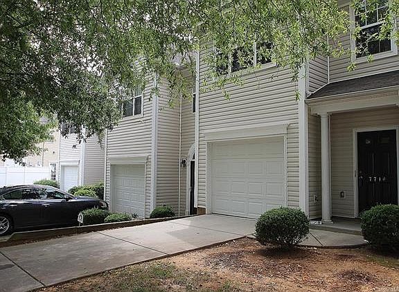 2nd image of 7710 Abigail Glen Dr