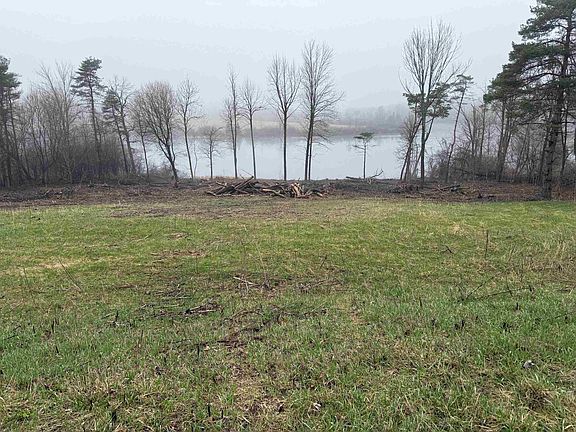 4th image of 1683 State Highway 56