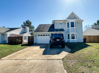 1309 Hamill Ln, Chesapeake, VA 23320