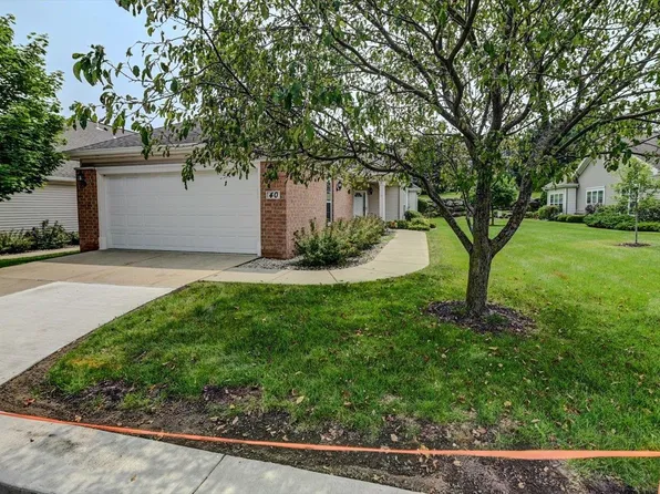 40 Northlight Way, Fitchburg, WI 53711