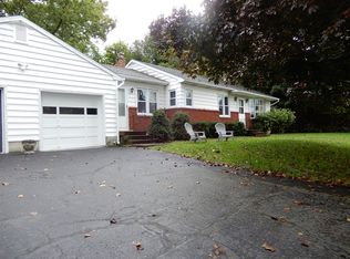 558 Livingston St, Troy, NY 12182