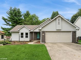 409 Hawthorn Cir, Pleasant Hill, IA 50327