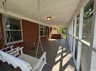 1915 S Coolwell Rd, Madison Heights, VA 24572
