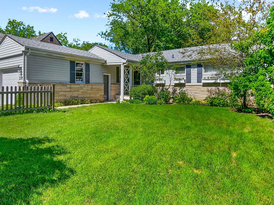 1st image of 359 Flora Pl