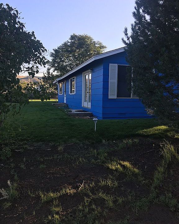 2nd image of 3065 Brenda Way