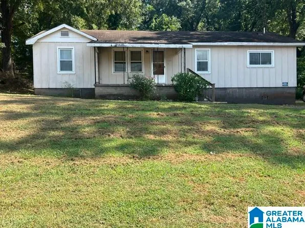 135 Talladega Springs Rd, Sylacauga, AL 35151