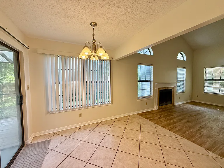 1516 Portside Dr — Photo 11