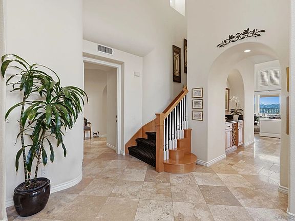 5th image of 6277 Paseo Privado