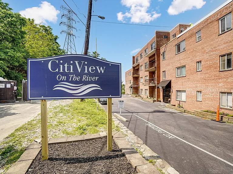 CitiView ~ On the River — Photo 24