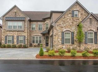 4643 Woodlawn Gates Ln, Marietta, GA 30068