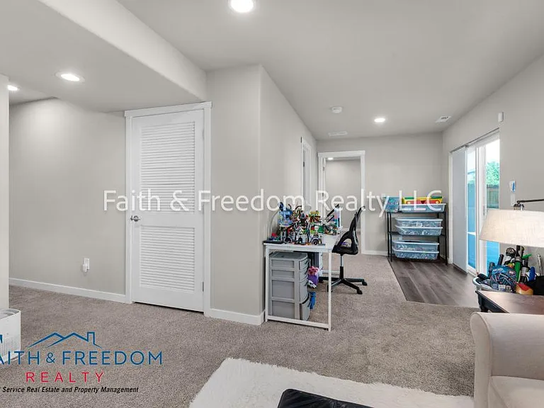 4918 Wolf Moon Dr — Photo 19