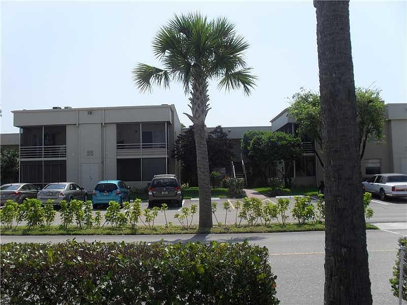 1st image of 415 Monaco I #415