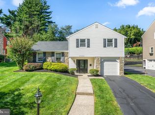474 Doe Run Ln, Springfield, PA 19064