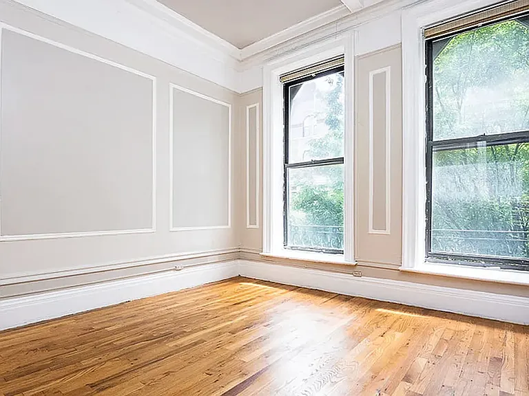 43 Mac Donough St #5 — Photo 1