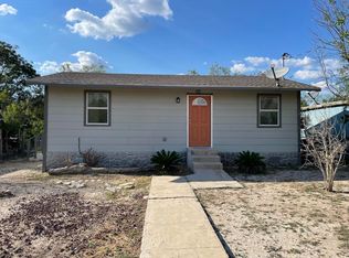 204 E Gutierrez St, Del Rio, TX 78840