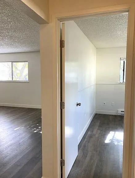 1st St — Photo 8