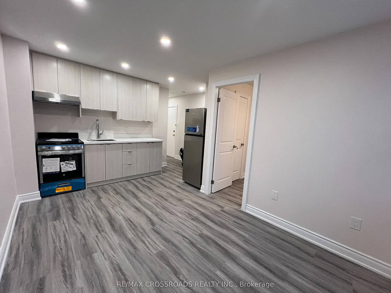 2 bed, $1,850 — Photo 2