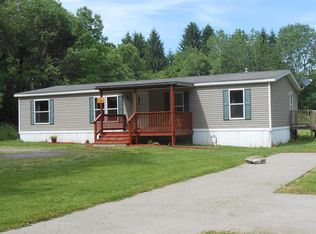 135 Briar Ln, Oil City, PA 16301