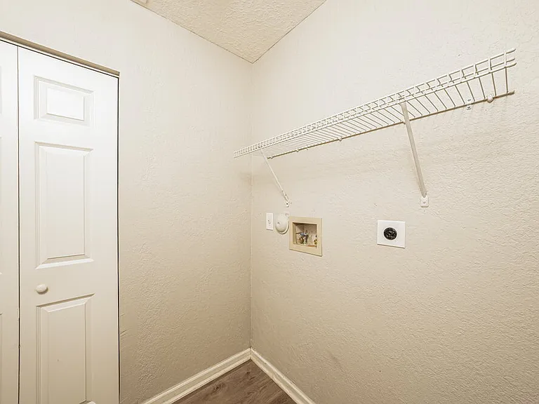 4075 Sabal Lakes Rd — Photo 9